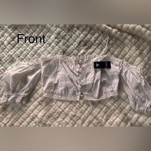 🚨PRICE DROP! Cute GUESS Short Crop top, w/ adjustable spaghetti straps! NWT